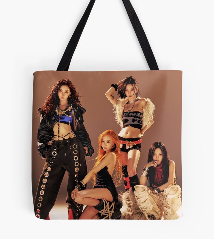 Aespa Tote Bag