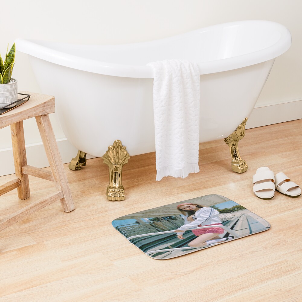 Aespa Karina Spicy Bath Mat - Image 2