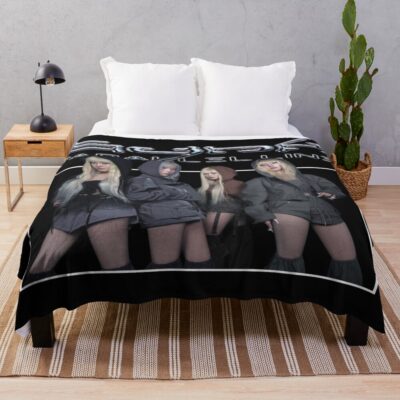 Aespa 2024 Live Tour Synk Parallel Line Throw Blanket