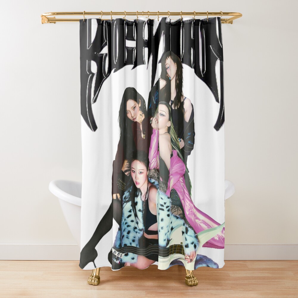 Aespa Rich Man Group Shower Curtain