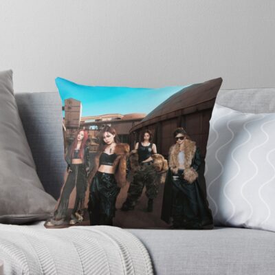 Aespa Throw Pillow