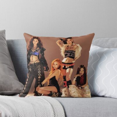 Aespa Throw Pillow